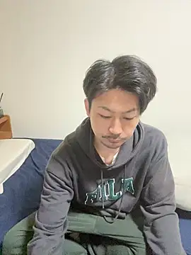 Snapshot of Arista_09 chatting on May 16, 7:13 pm Arista 09 online show from May 16, 7:13 pm