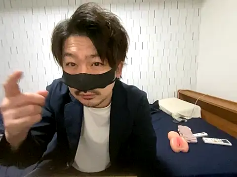 Arista 09 online show from October 2, 1:14 pm