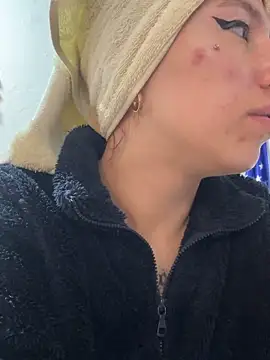 Kitty Melodi online show from February 1, 9:07 am