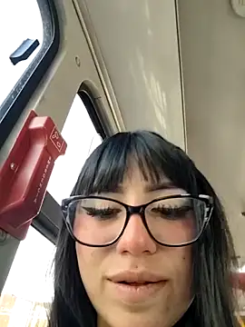 Snapshot of Kitty_Melodi chatting on November 18, 9:29 pm Kitty Melodi online show from November 18, 9:29 pm