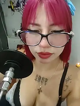 Kitty Melodi online show from May 21, 11:40 am