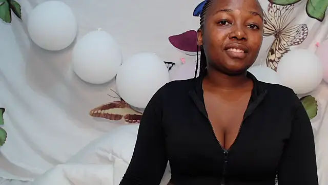 Snapshot of Minnie6879 chatting on September 11, 7:47 pm Minnie6879 online show from September 11, 7:47 pm