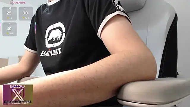 delgadopollon1991 online show from March 16, 10:23 pm