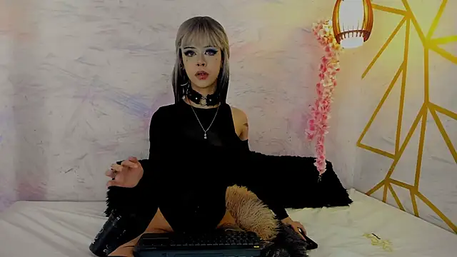 badfairy online show from September 24, 2:18 am