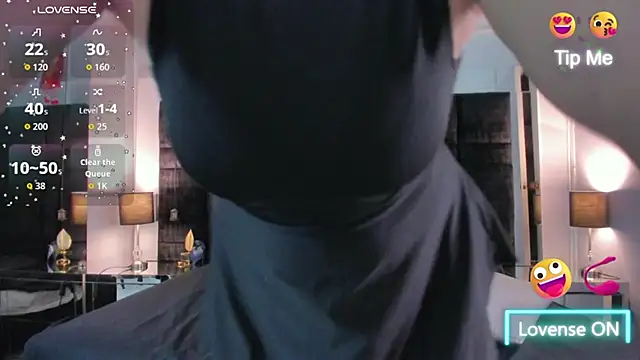 Snapshot of EvamilfXXX chatting on November 13, 11:58 am EvamilfXXX online show from November 13, 11:58 am