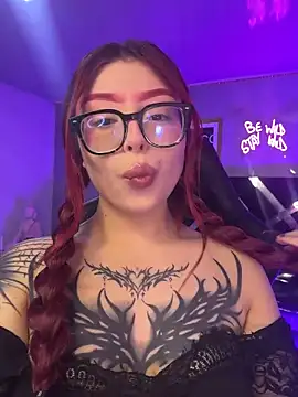 Red Bunny v online show from June 14, 1:23 pm