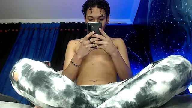 SemerHott online show from February 9, 1:20 pm