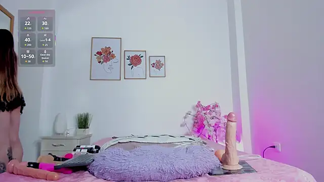 hellzel moon online show from November 26, 7:14 pm