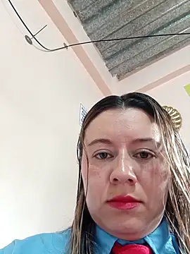 Snapshot of Hannah-colx chatting on April 20, 12:30 pm Hannah-colx online show from April 20, 12:30 pm