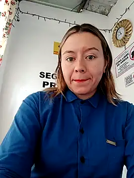 Hannah-colx online show from November 29, 3:45 pm