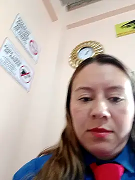 Hannah-colx online show from December 17, 5:07 pm