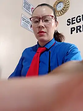 Hannah-colx online show from October 14, 1:01 pm