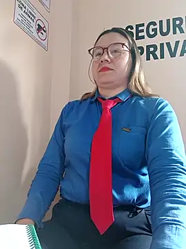 Hannah-colx online show from February 12, 1:55 pm