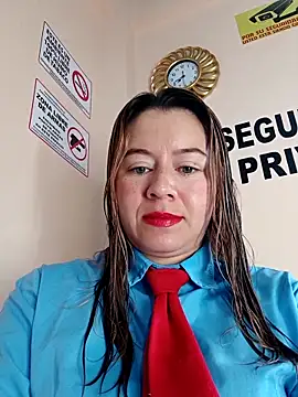 Snapshot of Hannah-colx chatting on April 23, 12:40 pm Hannah-colx online show from April 23, 12:40 pm