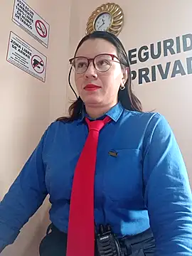 Hannah-colx online show from November 11, 3:40 pm