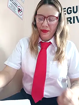 Hannah-colx online show from February 18, 5:20 pm