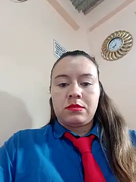 Snapshot of Hannah-colx chatting on May 6, 1:37 pm Hannah-colx online show from May 6, 1:37 pm