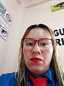 Hannah-colx online show from February 24, 4:41 pm