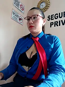 Hannah-colx online show from October 9, 1:33 pm