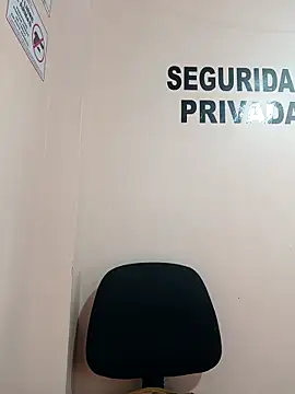 Hannah-colx online show from March 6, 4:13 pm