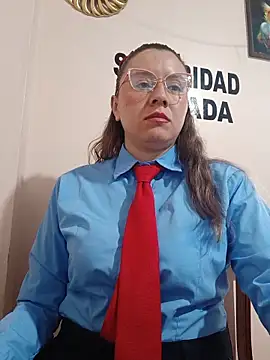 Snapshot of Hannah-colx chatting on May 21, 1:08 pm Hannah-colx online show from May 21, 1:08 pm