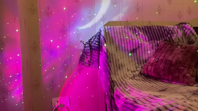 Snapshot of fairy_hot_ chatting on November 15, 6:12 pm fairy hot online show from November 15, 6:12 pm