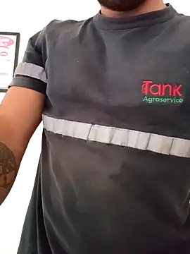 Lushakuiron1 online show from December 17, 2:11 pm