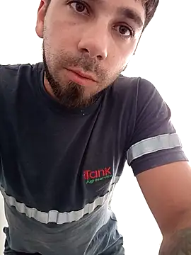 Lushakuiron1 online show from November 28, 2:17 pm