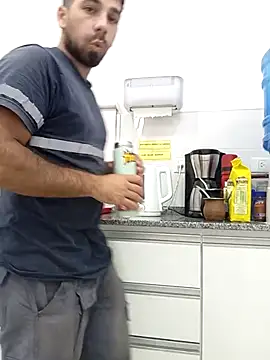 Lushakuiron1 online show from December 20, 2:09 pm