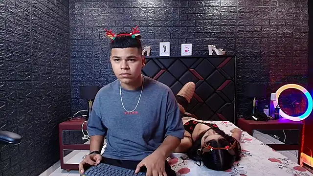 DannySamm online show from December 17, 4:28 am