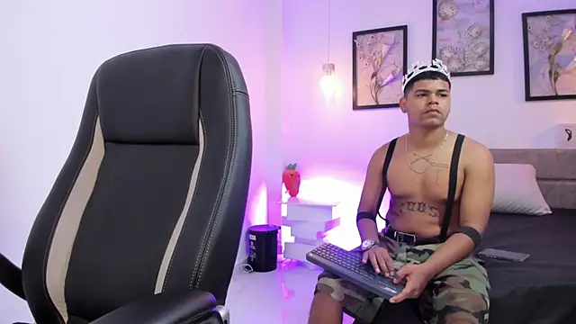 DannySamm online show from November 15, 2:54 pm