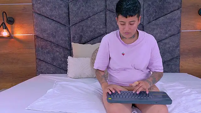 ScarlettVex   online show from October 2, 7:39 pm