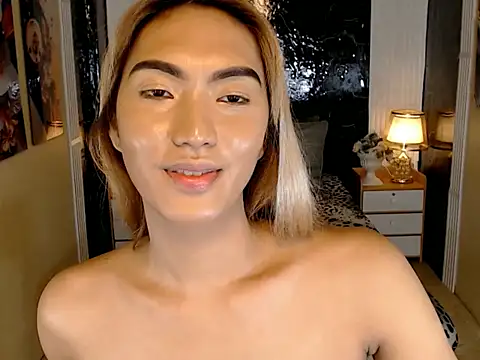 AthenaFLamia online show from November 30, 6:58 am