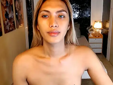 AthenaFLamia online show from November 22, 11:58 pm