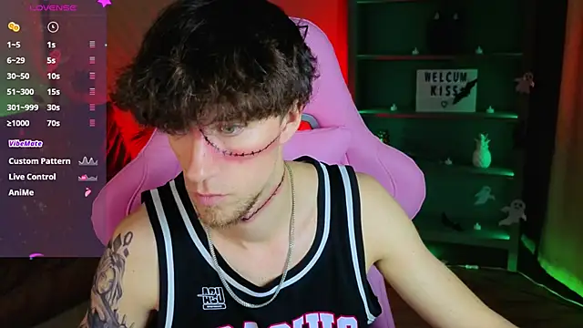 mark caron online show from October 31, 8:27 pm