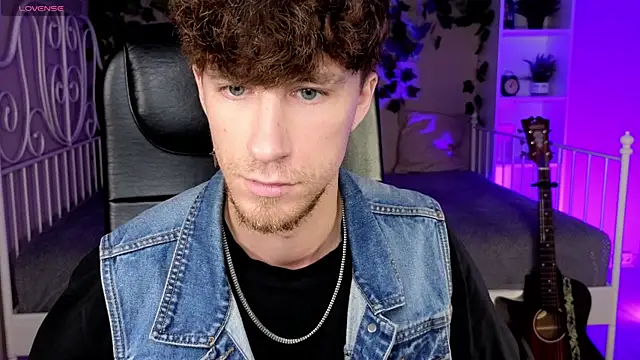 mark caron online show from October 11, 8:10 pm