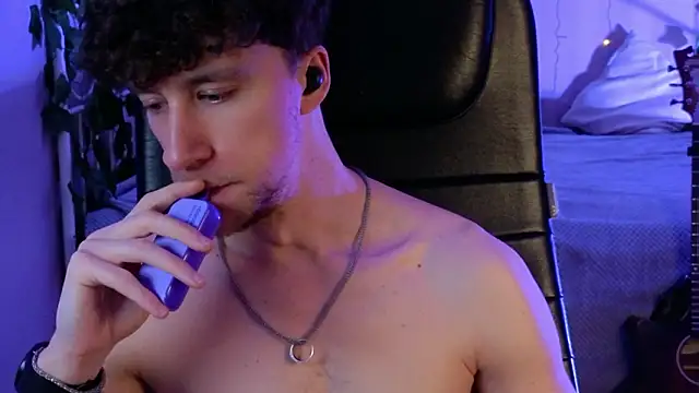 mark caron online show from March 14, 12:38 am