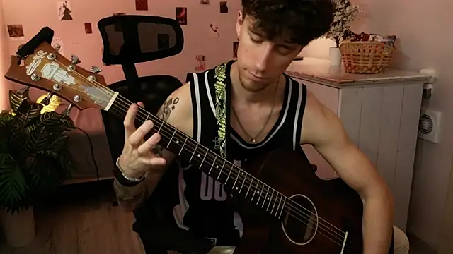 mark caron online show from March 8, 2:04 am