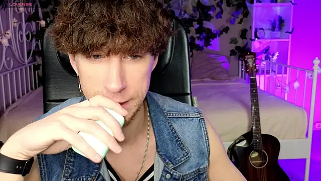 mark caron online show from November 2, 3:39 pm