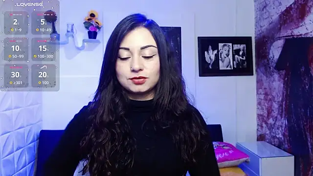 Snapshot of Eva_Roussell chatting on October 25, 2:39 pm Eva Roussell online show from October 25, 2:39 pm