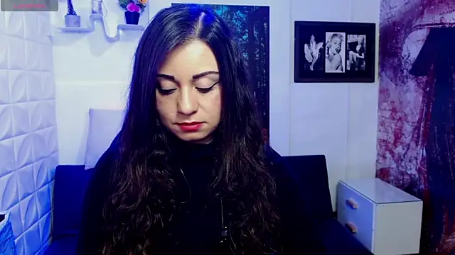 Snapshot of Eva_Roussell chatting on October 3, 2:29 pm Eva Roussell online show from October 3, 2:29 pm