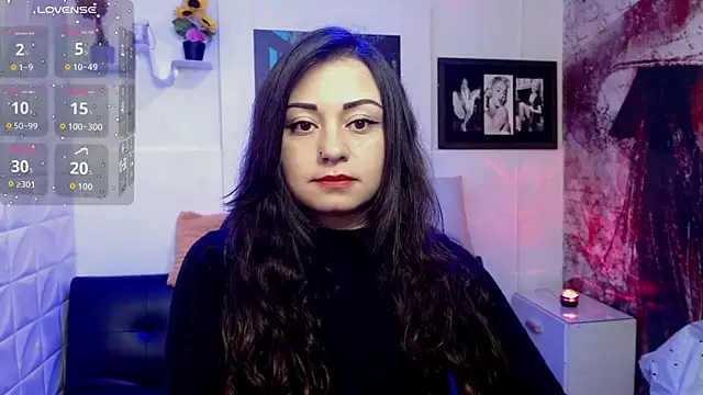 Snapshot of Eva_Roussell chatting on October 15, 2:25 pm Eva Roussell online show from October 15, 2:25 pm