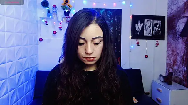 Eva Roussell online show from December 22, 2:50 pm