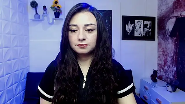 Snapshot of Eva_Roussell chatting on November 25, 2:28 pm Eva Roussell online show from November 25, 2:28 pm