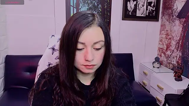 Snapshot of Eva_Roussell chatting on July 9, 2:49 pm Eva Roussell online show from July 9, 2:49 pm