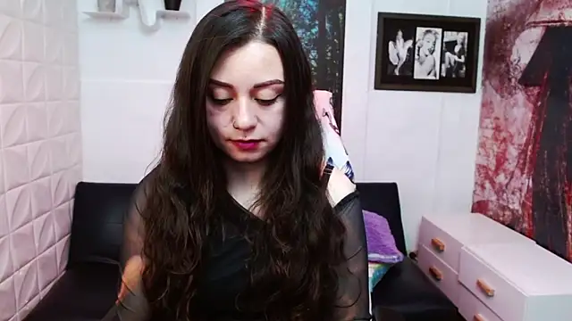 Eva Roussell online show from March 3, 2:35 pm