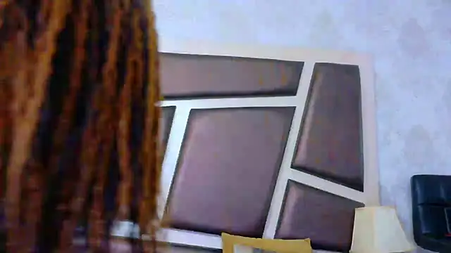 EmilieLake online show from May 26, 7:56 pm