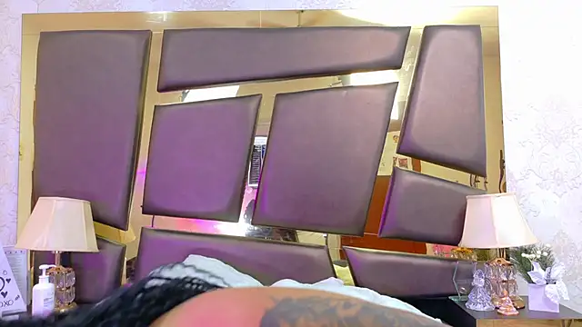 EmilieLake online show from February 26, 7:36 pm