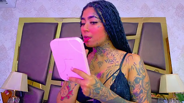 EmilieLake online show from March 11, 9:42 pm