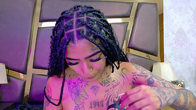 EmilieLake online show from February 20, 7:38 pm